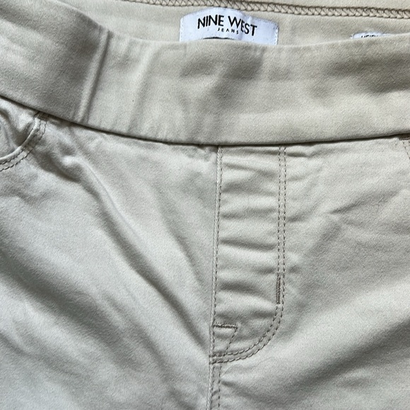 Nine West Heidi Pull On Crop - Picture 5 of 9